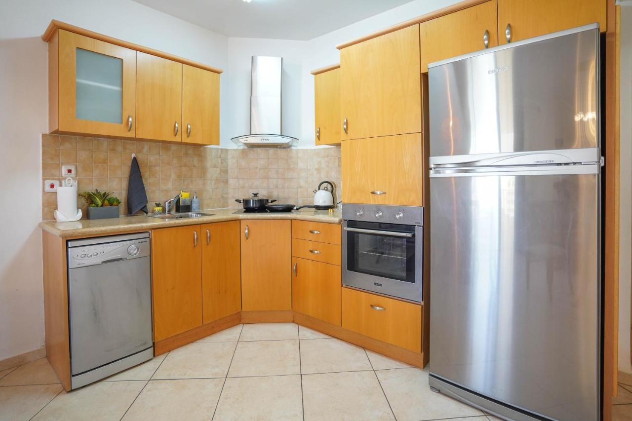 Two Bed Room Apartment 5 Min Walk To The Beach Eilat Exterior photo