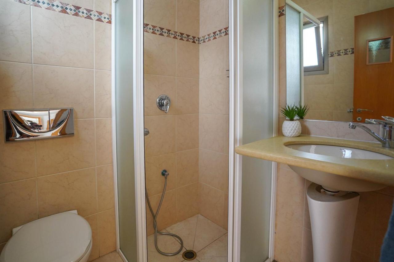 Two Bed Room Apartment 5 Min Walk To The Beach Eilat Exterior photo