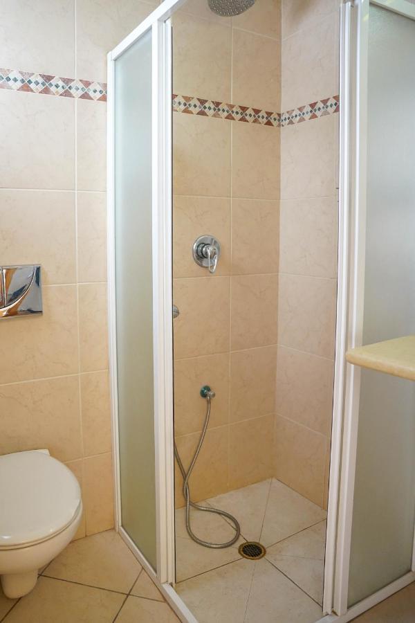 Two Bed Room Apartment 5 Min Walk To The Beach Eilat Exterior photo
