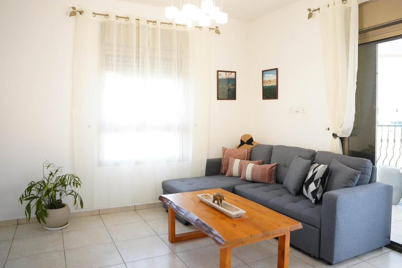Two Bed Room Apartment 5 Min Walk To The Beach Eilat Exterior photo