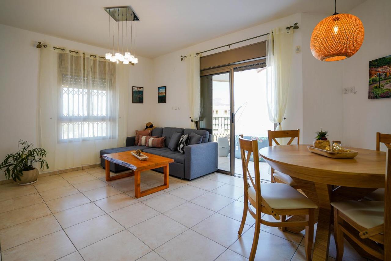 Two Bed Room Apartment 5 Min Walk To The Beach Eilat Exterior photo